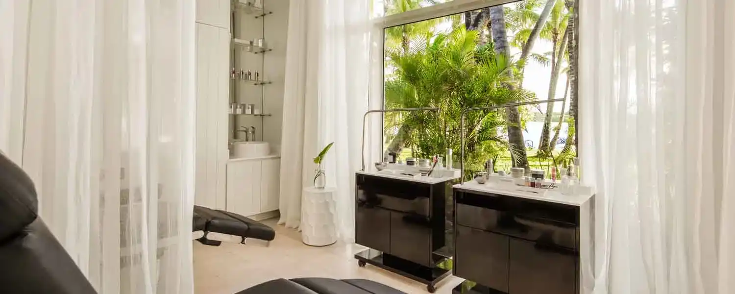 One & Only Le Saint Geran-1